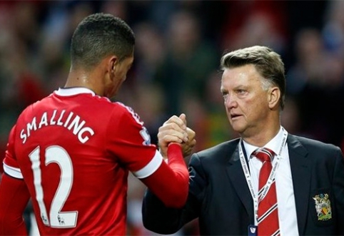 "Man Utd" plan to extend contract with L. van Gaal?