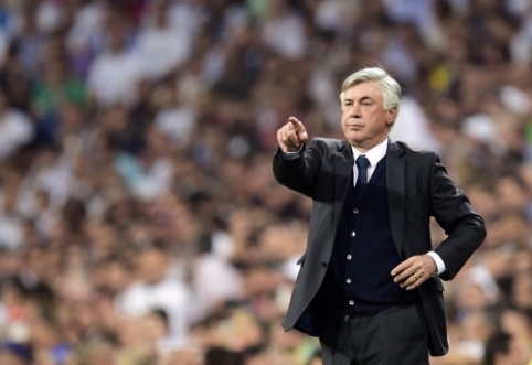 C. Ancelotti found a new job on a football website