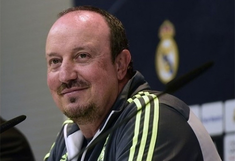 R. Benitez remains a "Real" coach