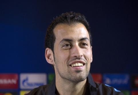 Xavi: S. Busquets must become the leader of "Barcelona" club