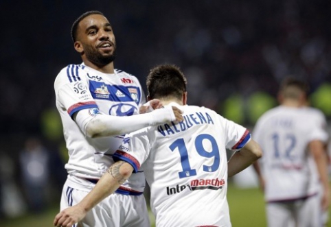 "Lyon" brought victory thanks to A. Lacazette's hat-trick, "Marseille" and "Monaco" faced failures.