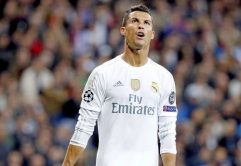 C. Ronaldo: thinking about the possibility of spending a year in MLS