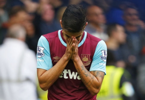 M. Lanzini signs full-fledged "West Ham" member