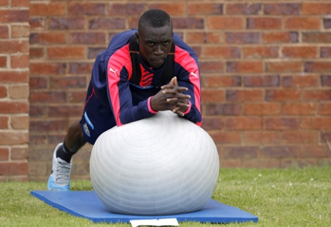 P. Cisse will not help the "Newcastle" team for a few more weeks