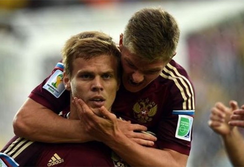 The legend urges A. Kokorin to choose the "Arsenal" club