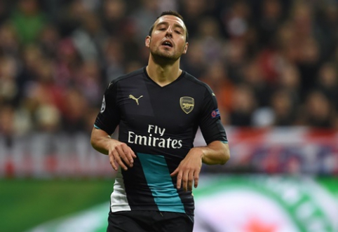 A. Wenger revealed that S. Cazorla can only return to the field in April