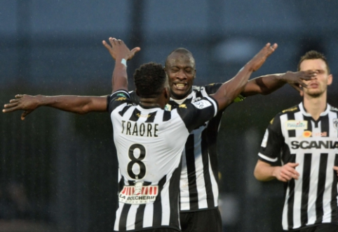 "Angers" crushes "Monaco" and approaches second place, "Lyon" defeated by "Bastia"