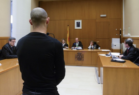 Court Sends J. Mascherano to prison, but Argentinean will escape with a fine