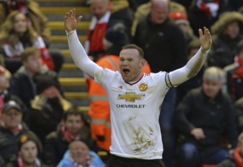 W. Rooney breaks Premier League goal record