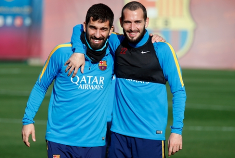 "Barcelona" club today will most likely debut A. Turan and A. Vidal