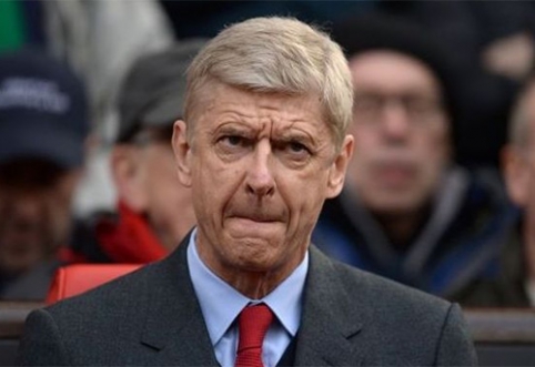 A. Wenger speaks about the reasons for losing: "Man Utd" spent a lot of money