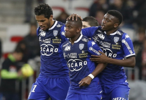 "Napoli" defeated "Bastia" and could lose third place (VIDEO)