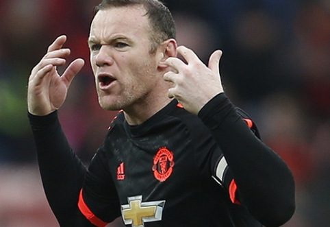 "Man Utd" started considering the sale of W. Rooney