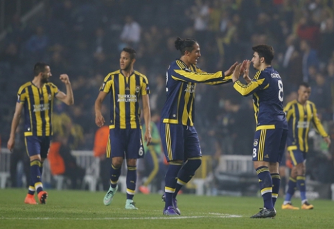 In the beginning of the Europa League knockout matches - "Fenerbahce" victory (VIDEO)