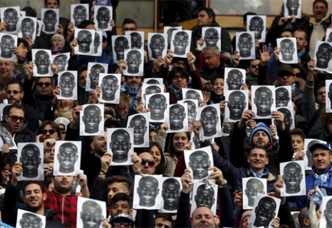 "Napoli" fans express solidarity with racist'ly abused K.Koulibaly (PHOTO)