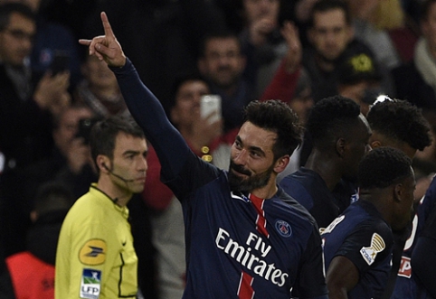 E. Lavezzi will also move to China