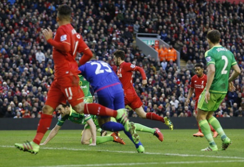 "Liverpool" wasted a two-goal lead at home, "Tottenham" climbs to second place (VIDEO, PHOTOS)