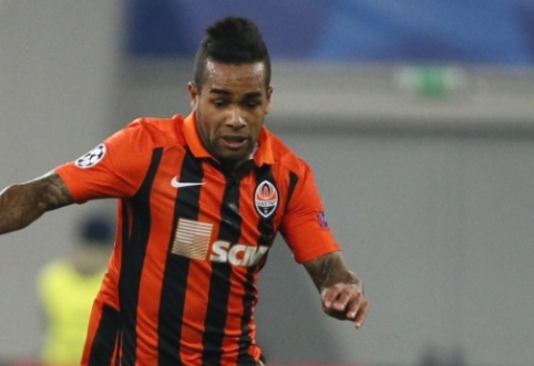 Official: Chinese bought A. Teixeira for 50 million euros