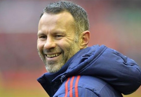 R. Giggs - Celtic coach without five minutes?