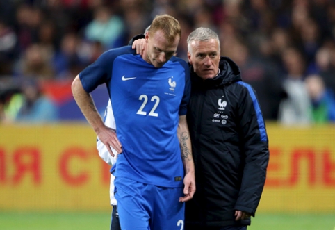 J. Mathieu awaits an operation that could cause him to miss the European Championship