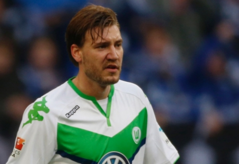 "Wolfsburg" terminates N. Bendtner's contract