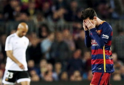 "Barcelona" fans threw sharp comments at L. Messi (VIDEO)