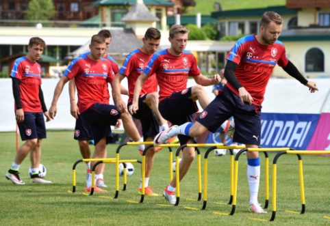 Composition of the Czech national team - with T. Rosicky in front