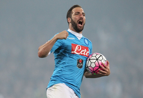 Gonzalo Higuain would sacrifice the opportunity to play in the Champions League for "Liverpool"