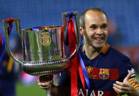 V. Del Bosque: Iniesta deserves "Ballon d'Or"