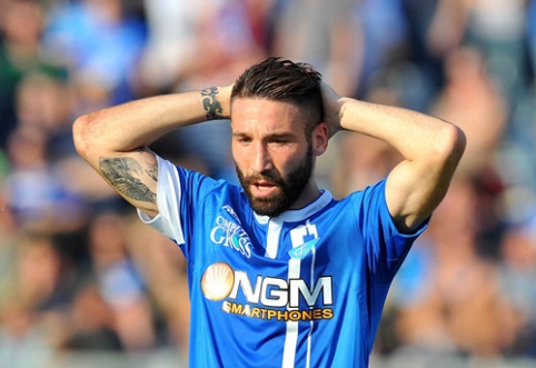 Official: "Napoli" buys "Empoli" defender for 10 million euros.