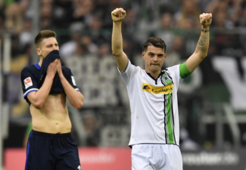 "Gladbach" confirms receiving an offer for G. Xhaka.