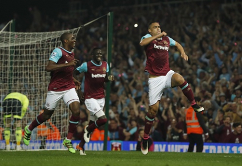 In the intense duel - painful loss of "Man Utd" and sweet victory of "West Ham" (VIDEO)