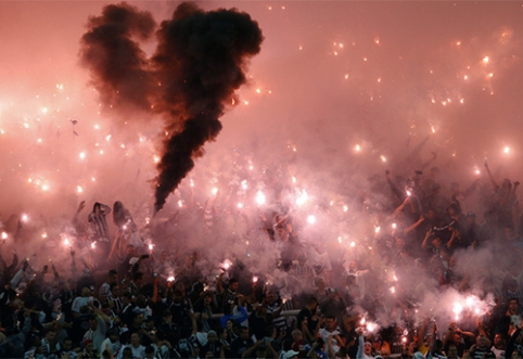 Unseen brutality in Brazil: a pack of fans beat rival supporters (18+)