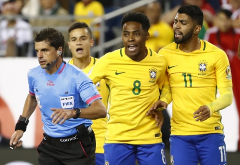 Peru goal by hand eliminates Brazil from "Copa America" (VIDEO)