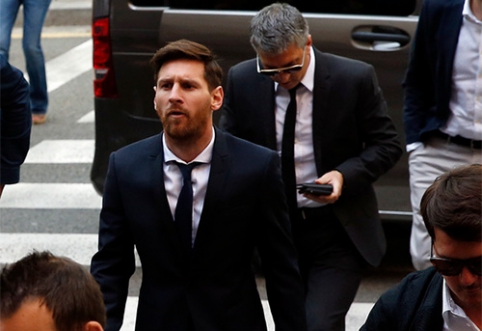 L.Messi, who has grown a beard, arrived at the court for tax evasion (PHOTO)