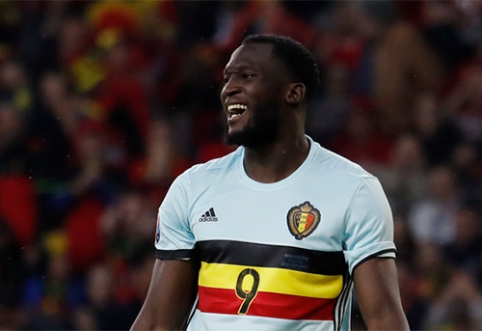 Everton raises the price of R. Lukaku, who is being pursued by Chelsea