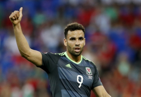 "Sky Sports": H. Robson-Kanu negotiating with "Atletico" and "Sevilla"