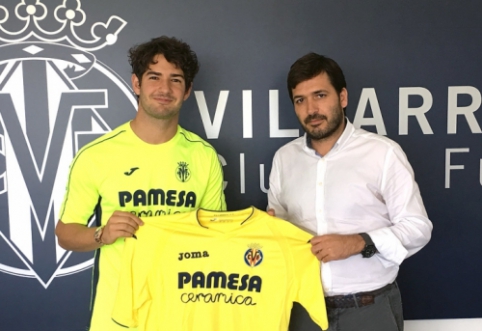 Official: A. Pato is moving to Spain