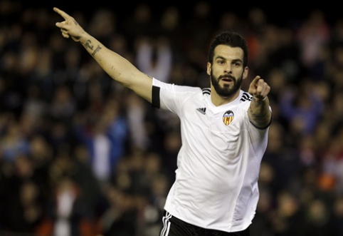 Official: A. Negredo moves to "Middlesbrough"