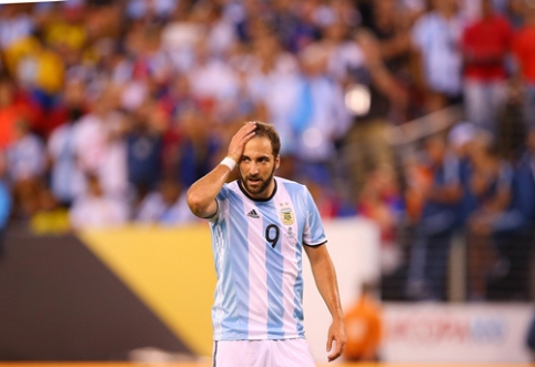 Money is not everything: G. Higuain rejected a surprising offer from China