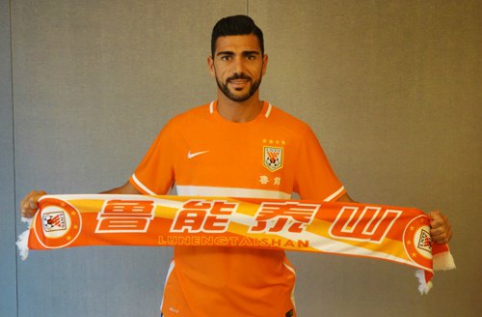 Official: G. Pellè leaves "Southampton" and moves to China