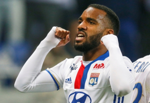 "Lyon" president: "Arsenal" did not submit an offer for Lacazette