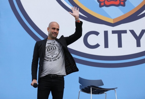 J.Guardiola presented to "Man City" fans: players will need to tighten their belts