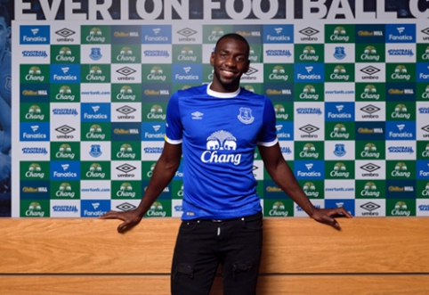 Official: Y. Bolasie moves to Everton for 25 million pounds