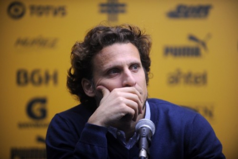 D. Forlan: "Man United" can win the Premier League this season