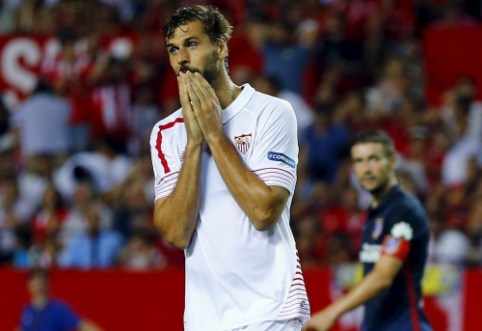 Official: "Swansea" acquires F. Llorente