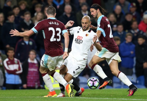 "Manchester United" beaten by "Watford" stumbled in Burnley (VIDEO)