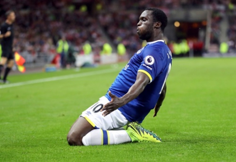 R. Lukaku's hat-trick leads Everton to third victory in Premier League (VIDEO)