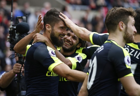 A. Sanchez and O. Giroud doubles defeat "Sunderland" team (VIDEO)