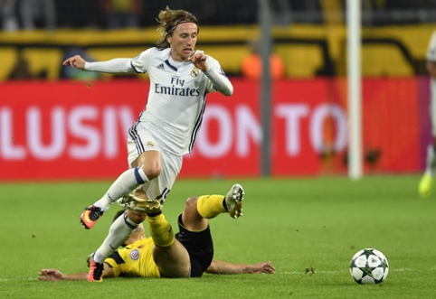 L. Modrić linked the future with the "Real" club